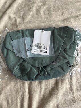 lululemon athletica Curved Crossbody Bag in Sage Green